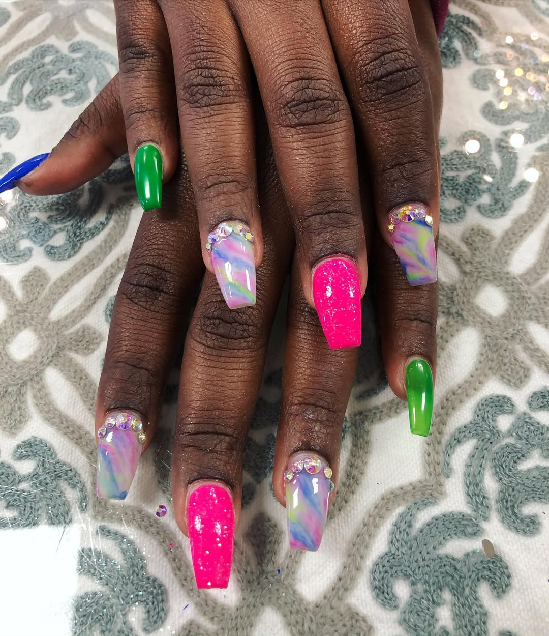 Nail art by Shine My Nail